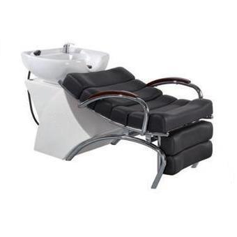 Hair wash lounge